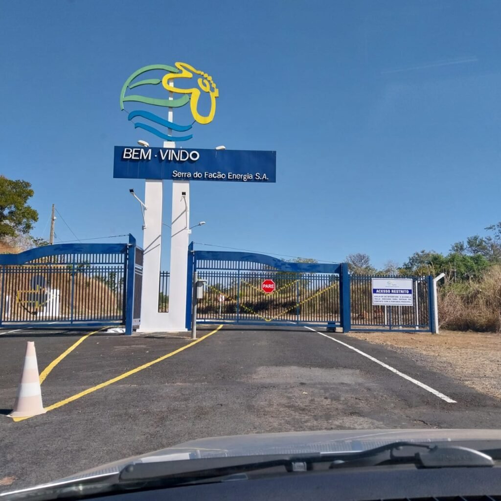 patrimônio usina hidrelétrica serra do facão davinópolis catalão go área frontal patrimônio usina hidrelétrica serra do facão davinópolis catalão go área frontal